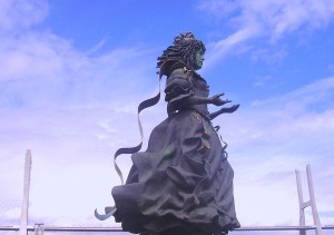 Estatua de Catalina de Braganza, situada en Lisboa (Foto Flickr de meira888)