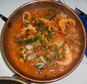 Cataplana de marisco, plato típico en uno de los restaurantes de Algarve, Portugal (Foto Flickr de lele3100