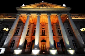 Teatro nacional Dona Maria II de Lisboa (foto Flickr de Monica Di Carlo)